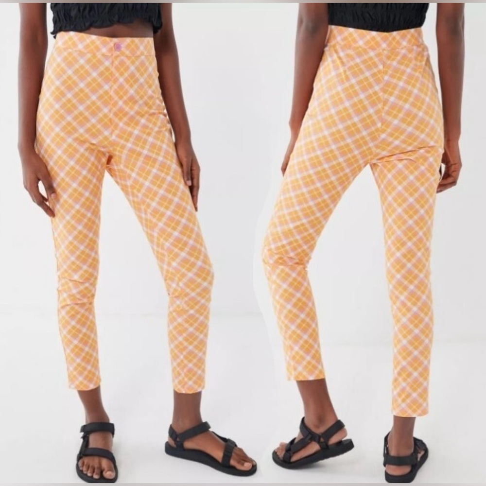 Urban Outfitters Ingrid High-Waisted Pinup
Pants Size 0 Orange Pink Plaid Skinny